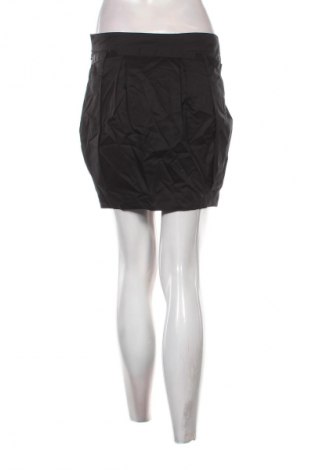 Sukně United Colors Of Benetton, Velikost M, Barva Černá, Cena  319,00 Kč