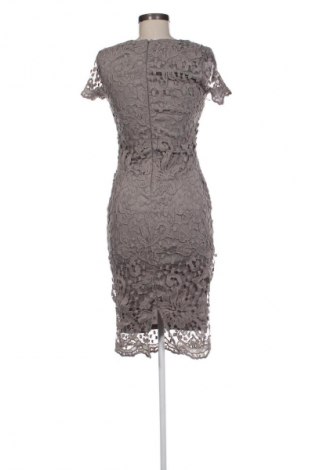 Kleid Ax Paris, Größe M, Farbe Grau, Preis 17,99 €