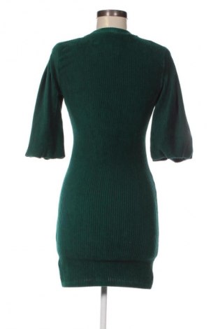 Rochie Bershka, Mărime S, Culoare Verde, Preț 29,99 Lei