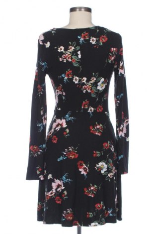 Kleid Bershka, Größe M, Farbe Mehrfarbig, Preis 4,99 €