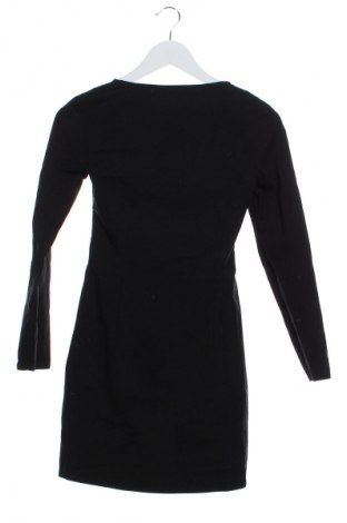 Sukienka Bershka, Rozmiar S, Kolor Czarny, Cena 20,99 zł