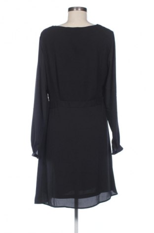 Sukienka Blue Motion, Rozmiar M, Kolor Czarny, Cena 28,31 zł