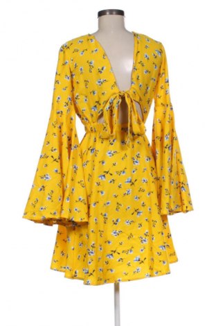 Šaty  Boohoo, Velikost XS, Barva Vícebarevné, Cena  147,00 Kč