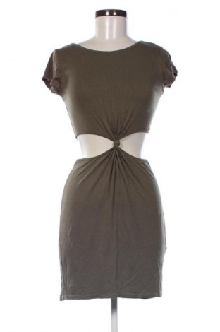 Šaty  Boohoo, Velikost M, Barva Zelená, Cena  279,00 Kč