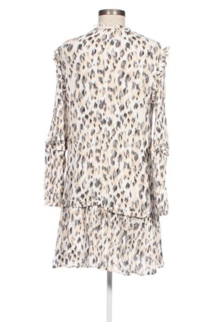 Šaty  C&A, Velikost M, Barva Vícebarevné, Cena  99,00 Kč