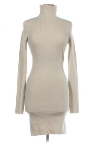 Рокля Calvin Klein Jeans, Размер M, Цвят Бежов, Цена 36,81 €