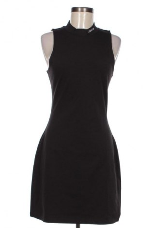 Šaty  Calvin Klein Jeans, Velikost M, Barva Černá, Cena  1 879,00 Kč
