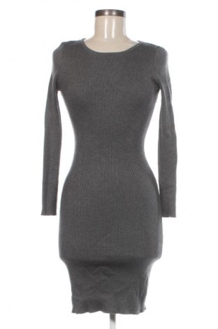 Šaty  Cherrykoko, Velikost S, Barva Šedá, Cena  59,00 Kč