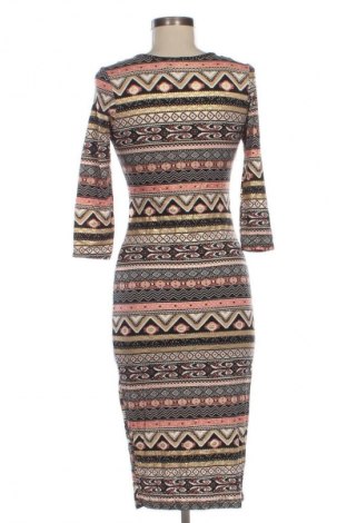 Šaty  Club L, Velikost M, Barva Vícebarevné, Cena  202,00 Kč