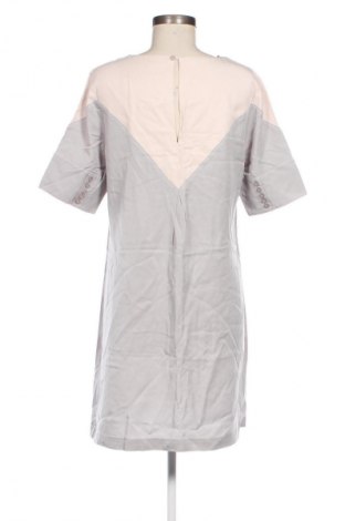 Šaty  Cream, Velikost M, Barva Šedá, Cena  495,00 Kč