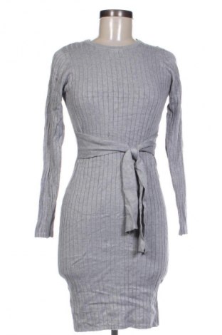 Šaty  Esmara, Velikost M, Barva Šedá, Cena  209,00 Kč