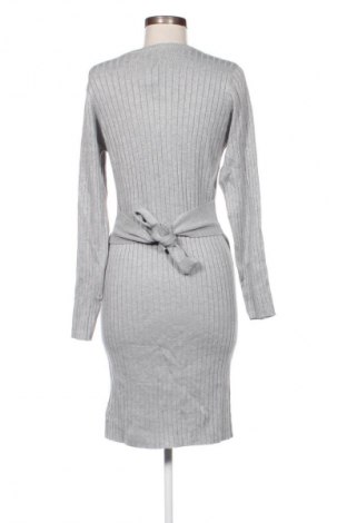 Šaty  Esmara, Velikost M, Barva Šedá, Cena  59,00 Kč