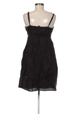 Šaty  Esprit, Velikost M, Barva Černá, Cena  419,00 Kč