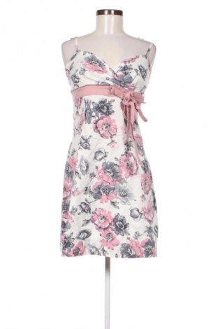 Šaty  Fervente, Velikost M, Barva Vícebarevné, Cena  255,00 Kč