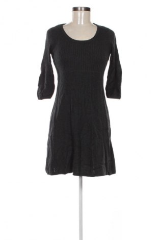 Šaty  Fransa, Velikost S, Barva Šedá, Cena  49,00 Kč