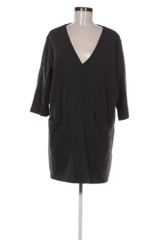 Šaty  H&M, Velikost XL, Barva Šedá, Cena  129,00 Kč