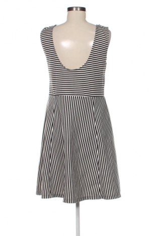 Šaty  H&M, Velikost L, Barva Vícebarevné, Cena  99,00 Kč