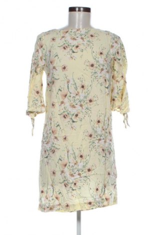 Šaty  H&M, Velikost XS, Barva Vícebarevné, Cena  299,00 Kč