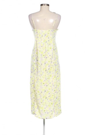 Šaty  H&M, Velikost M, Barva Vícebarevné, Cena  279,00 Kč