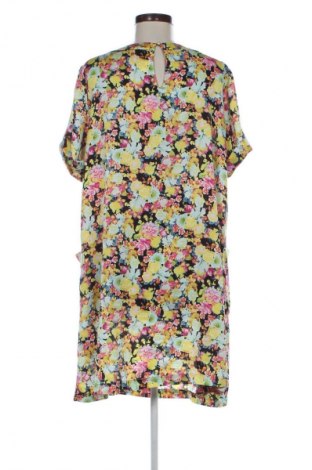 Šaty  H&M, Velikost XL, Barva Vícebarevné, Cena  289,00 Kč