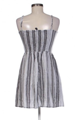 Šaty  H&M Divided, Velikost M, Barva Vícebarevné, Cena  544,00 Kč