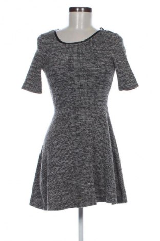 Sukienka H&M Divided, Rozmiar S, Kolor Kolorowy, Cena 29,99 zł