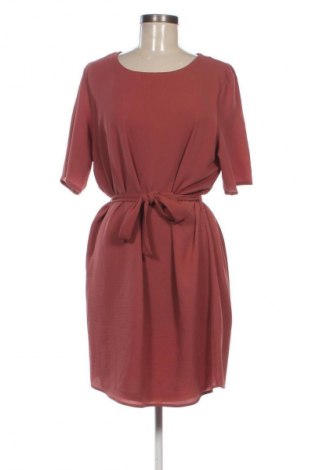 Šaty  Jdy, Velikost M, Barva Popelavě růžová, Cena  122,00 Kč