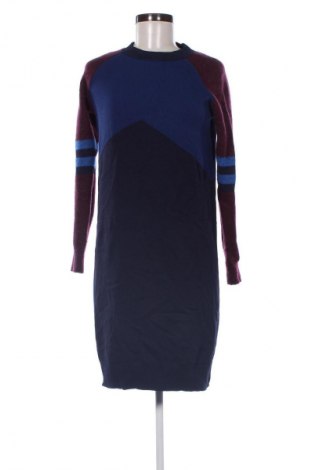 Šaty  Lacoste, Velikost M, Barva Modrá, Cena  769,00 Kč