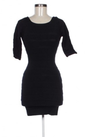 Šaty  Mango, Velikost S, Barva Černá, Cena  69,00 Kč