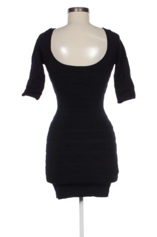 Šaty  Mango, Velikost S, Barva Černá, Cena  69,00 Kč