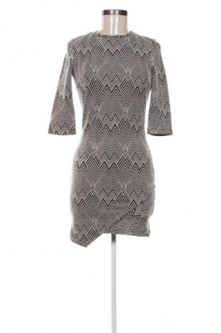 Šaty  Mango, Velikost S, Barva Vícebarevné, Cena  69,00 Kč