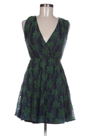 Šaty  Mela London, Velikost S, Barva Vícebarevné, Cena  143,00 Kč