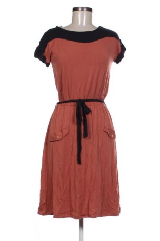 Šaty  Mint & Berry, Velikost S, Barva Červená, Cena  259,00 Kč