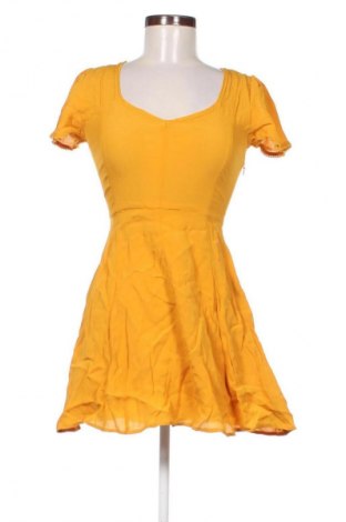 Sukienka Miss Selfridge, Rozmiar XS, Kolor Żółty, Cena 22,99 zł