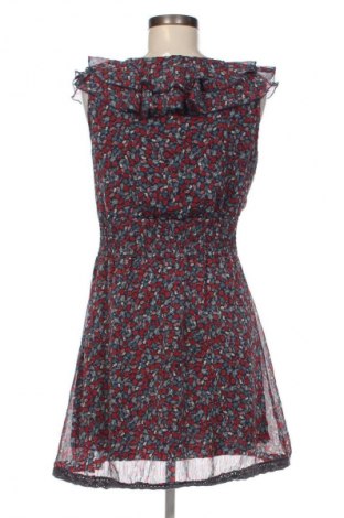 Šaty  New Look, Veľkosť M, Farba Viacfarebná, Cena  9,95 €