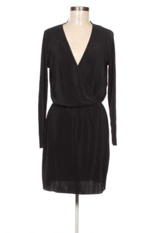 Рокля ONLY, Размер M, Цвят Черен, Цена 2,55 €