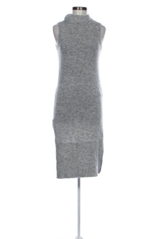 Рокля Object, Размер XS, Цвят Сив, Цена 8,18 €