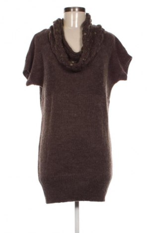 Рокля Oltre, Размер M, Цвят Кафяв, Цена 2,55 €