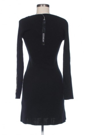 Рокля Patrizia Pepe, Размер XS, Цвят Черен, Цена 185,96 €