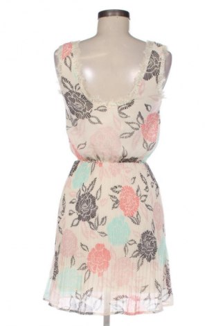 Šaty  Pepe Jeans, Velikost XS, Barva Vícebarevné, Cena  179,00 Kč