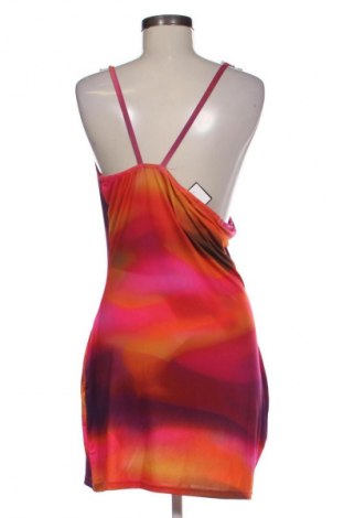 Šaty  Pretty Little Thing, Velikost XL, Barva Vícebarevné, Cena  133,00 Kč