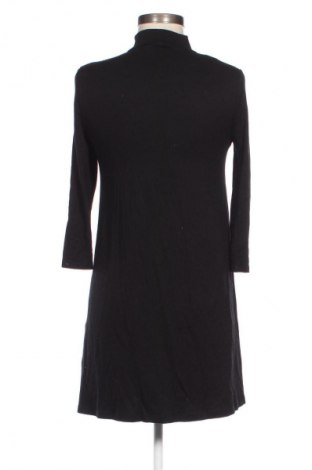 Šaty  Pull&Bear, Velikost S, Barva Černá, Cena  99,00 Kč