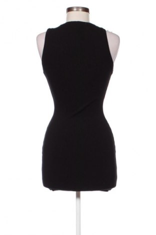 Šaty  Pull&Bear, Velikost M, Barva Černá, Cena  79,00 Kč