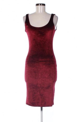 Φόρεμα Pull&Bear, Μέγεθος L, Χρώμα Κόκκινο, Τιμή 4,99 €