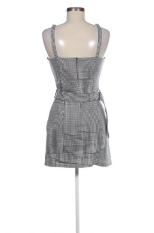 Šaty  Pull&Bear, Velikost M, Barva Vícebarevné, Cena  169,00 Kč