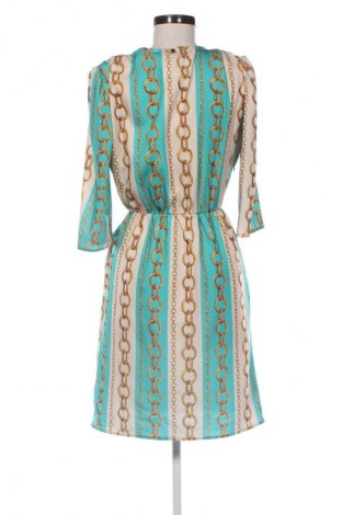 Šaty  Rinascimento, Velikost M, Barva Vícebarevné, Cena  563,00 Kč