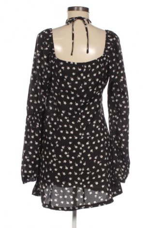 Sukienka SHEIN, Rozmiar M, Kolor Kolorowy, Cena 22,99 zł