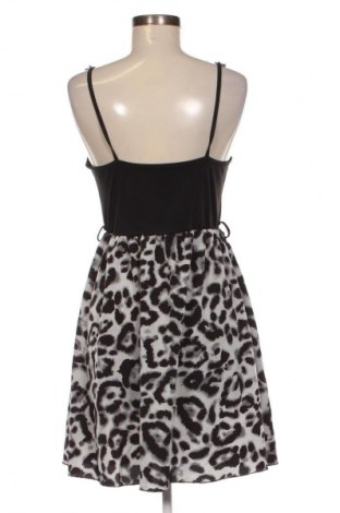 Šaty  SHEIN, Velikost M, Barva Vícebarevné, Cena  299,00 Kč