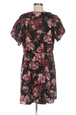 Šaty  SHEIN, Velikost XXL, Barva Vícebarevné, Cena  299,00 Kč