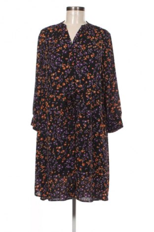 Šaty  Selected Femme, Velikost M, Barva Vícebarevné, Cena  234,00 Kč